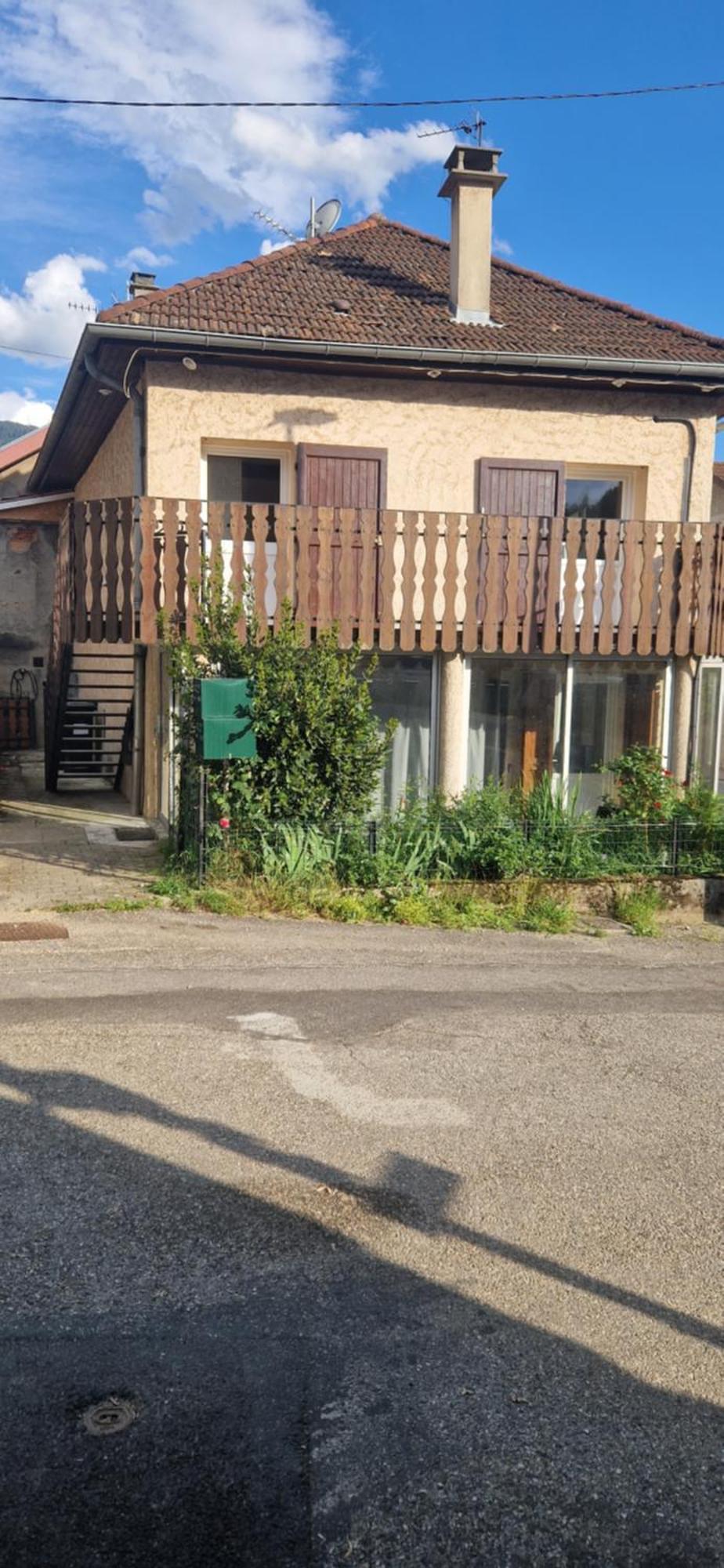 Appartement Cosy Et Confortable Brié-et-Angonnes Kültér fotó
